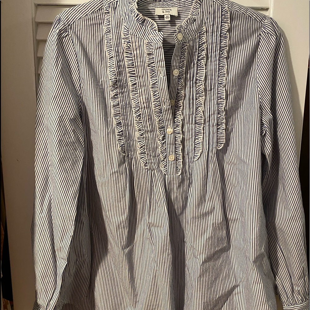 Crown & Ivy blue/ white striped top with ruffles